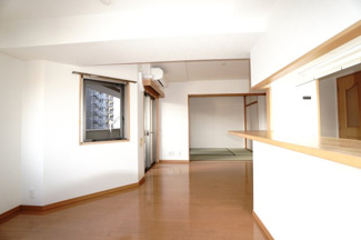 【居間・リビング】 | 【リフォーム済】ライオンズマンション舟入本町 | 室内（2026年1月27日8：00頃）撮影