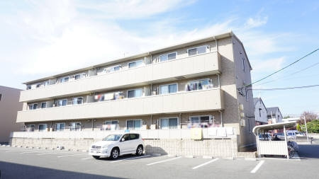 合志市幾久富のアパート