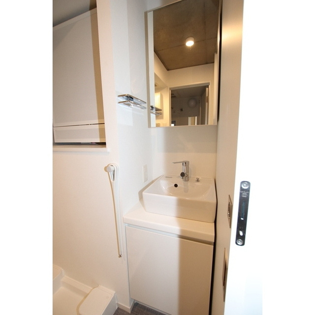 豊島区南大塚１丁目の賃貸マンションの洗面所