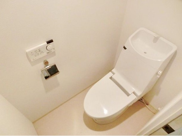 コスモリード新宿余丁町のトイレ|※別室参考写真