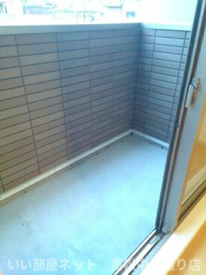 【バルコニー】 | ヌーベル・シャトウＦ