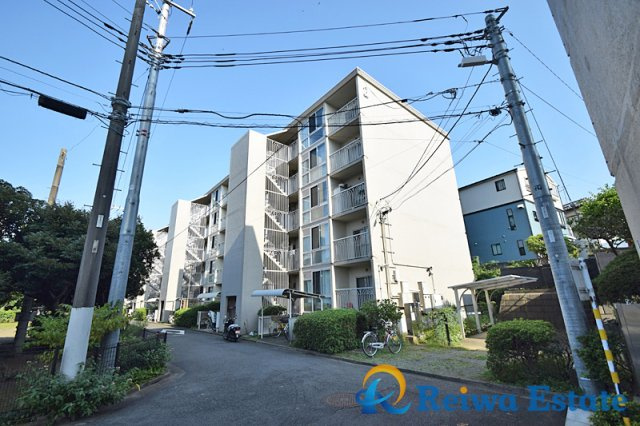 茅ケ崎ニューライフ2号棟の外観