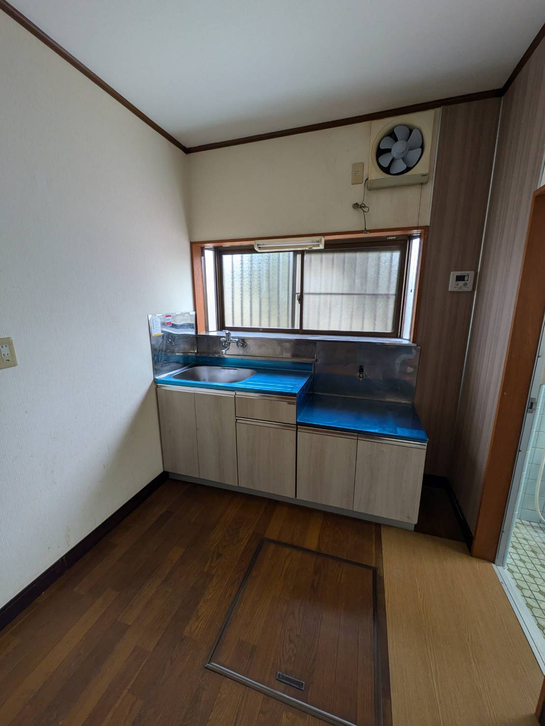 荒井荘　メゾネットAのキッチン
