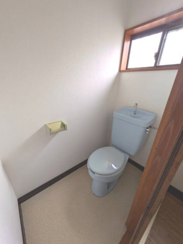 荒井荘　メゾネットAのトイレ