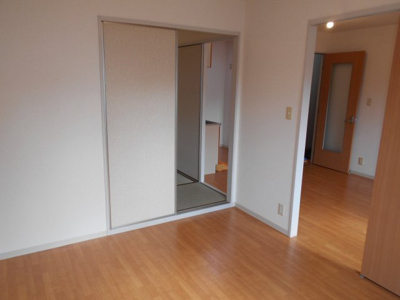 【洋室】 | ルミナスコート