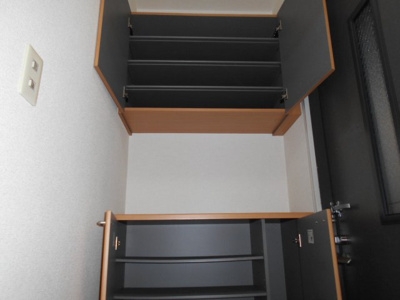 【玄関】 | ルミナスコート