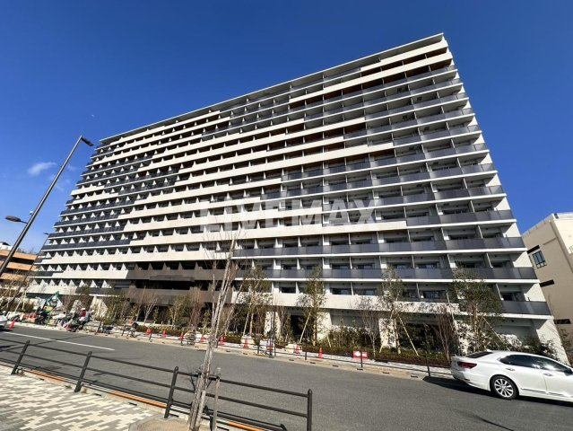 ロイヤルパークス有明の画像