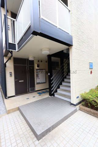 レオパレスＲｏａｄ　＆　Ｓｋｙのエントランス