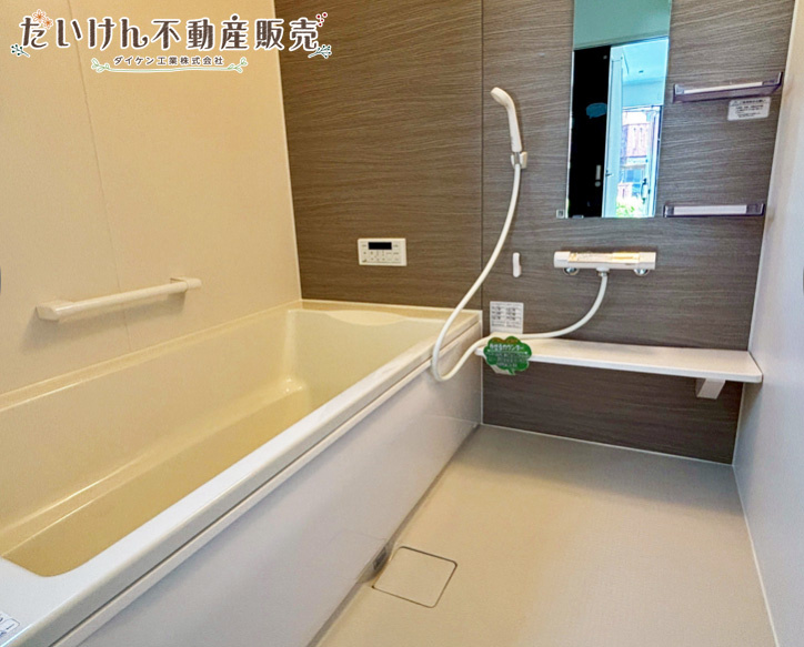 神戸市西区押部谷町西盛　第2期　新築一戸建ての浴室