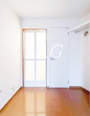 【居間・リビング】 | グレースクイーン | 洋室のお部屋です。