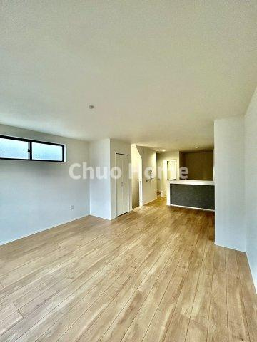 葛飾区東金町4丁目新築分譲住宅の居間・リビング|居間リビング