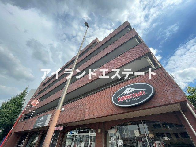 ニューコーポ中島　バイク相談　角部屋　陽当たり良好の外観