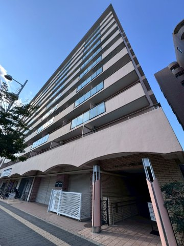 シャルマンコーポ野江第一期の外観|長堀鶴見緑地線「蒲生４丁目」駅まで徒歩約5分です。