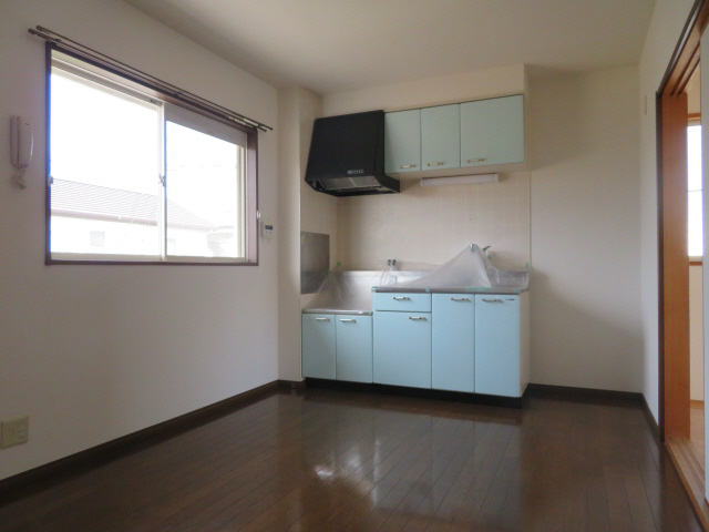 姫路市香寺町香呂のハイツの居間・リビング