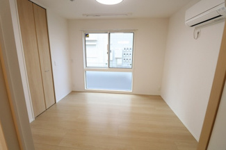 【寝室】 | D's LIEN (ディ-ズリアン)C