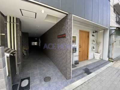 【エントランス】 | eightcourtドーム前