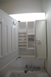 【構造・工法・仕様】 | 【仲介手数料無料！！】多摩市一ノ宮4丁目　新築戸建て（全4棟）3号棟　5190万円