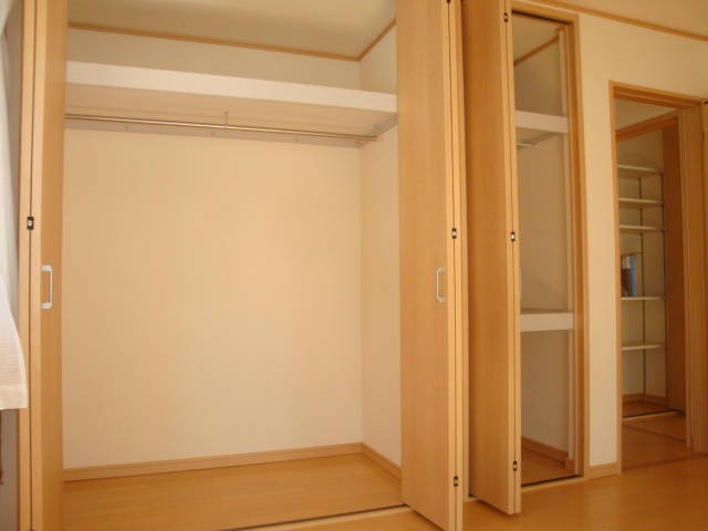 平井2丁目期限付き貸家の収納