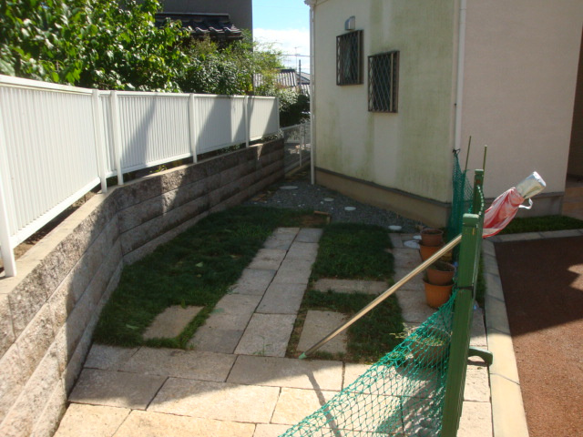 平井2丁目期限付き貸家の駐車場