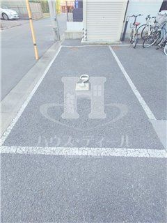 【駐車場】 | アクシーズグランデ川口西Ⅲ | カースペースがあります