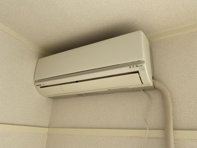 鵠沼岡田ビルの設備|エアコン付いてます。