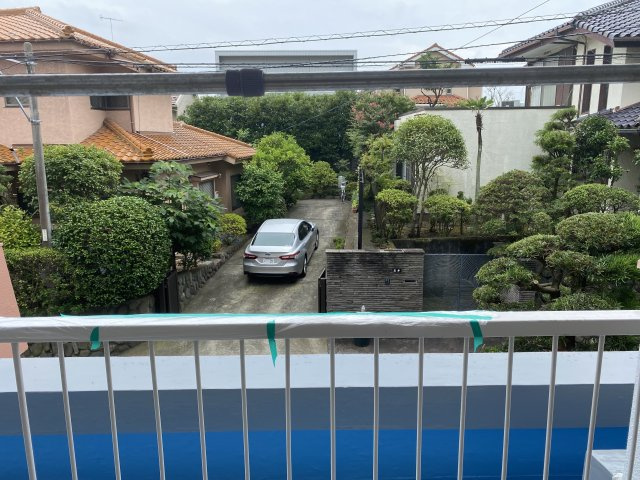 鵠沼岡田ビルの展望|バルコニーからの景色です。