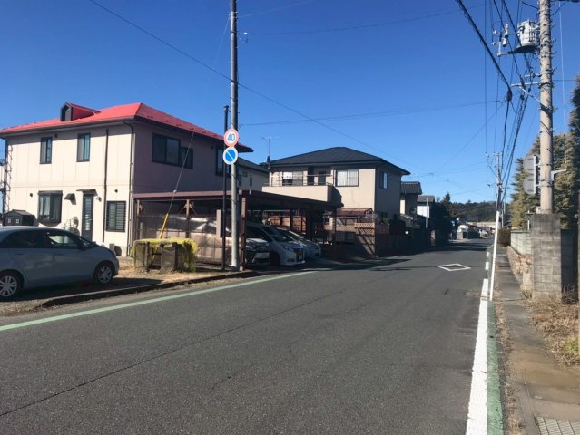 日立市石名坂土地（A）の前面道路含む現地写真