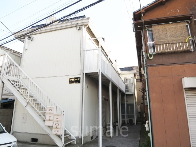 汐美コーポの外観|白い外観です♪