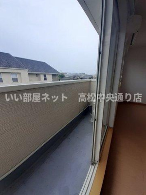 【バルコニー】 | フォンモンターニュⅡＢ