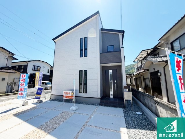 西脇市高田井町　第2期　新築一戸建ての外観|安心の10年保証！外観を美しく保ち、雨水で汚れを落とします！気になることがありましたら、お気軽にお問い合わせください！