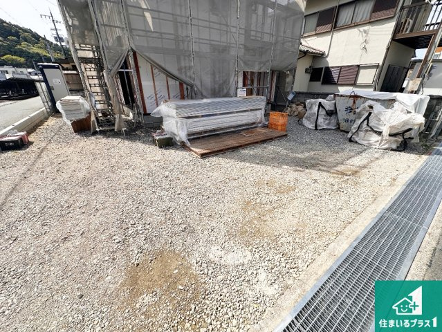 西脇市高田井町　第2期　新築一戸建ての外観|周辺は落ち着いた街並みの住宅地！子育てがしやすい住環境です！まだ未完成ですが、現地でしかわからない事もございます。是非一度ご覧ください。