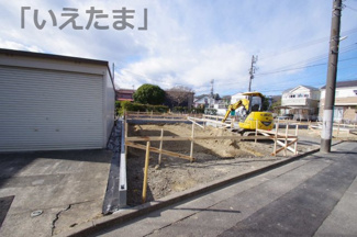 【外観】 | 【仲介手数料無料！！】多摩市一ノ宮4丁目　新築戸建て（全4棟）4号棟　5390万円 | 令和８年1月２５日撮影　建築中