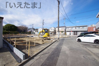 【前面道路含む現地写真】 | 【仲介手数料無料！！】多摩市一ノ宮4丁目　新築戸建て（全4棟）4号棟　5390万円 | 令和８年1月２５日撮影　建築中