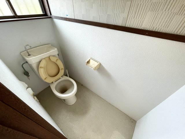 中村貸家のトイレ