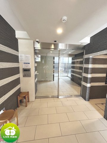 椿（TSUBAKI)のエントランス