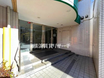 【エントランス】 | アソシエ横浜
