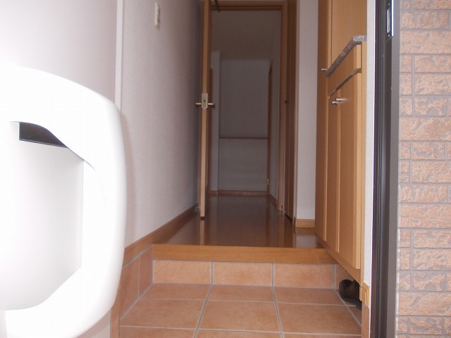 プリモディーネⅡの玄関