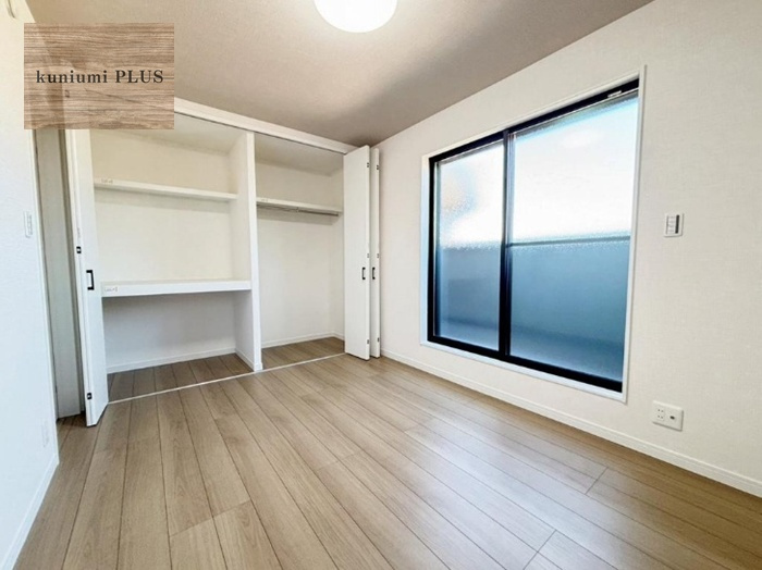 枚方市東香里新町の洋室