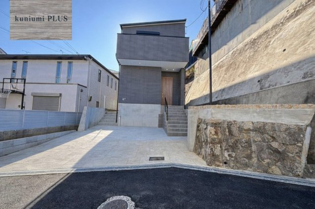 枚方市東香里新町の外観