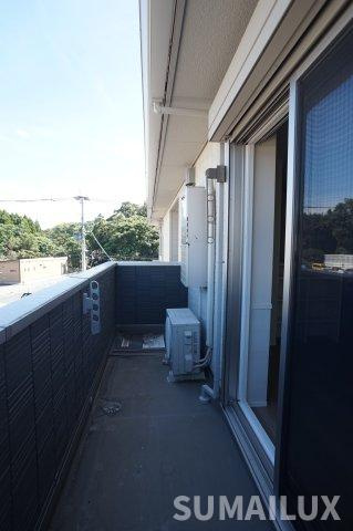 合志市竹迫のアパートのバルコニー