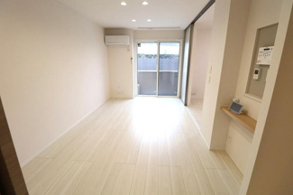 【居間・リビング】 | Serenvita　west