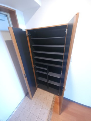 【玄関】 | パレス東洋小松2号館