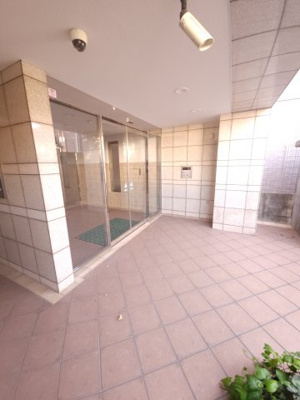 【エントランス】 | パレス東洋小松2号館