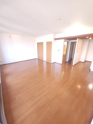 【居間・リビング】 | パレス東洋小松2号館