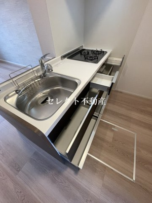 【寝室】 | クレスト黄金町 | 【クレスト黄金町】