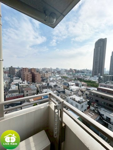 プレール・ドゥーク西大島駅前の展望