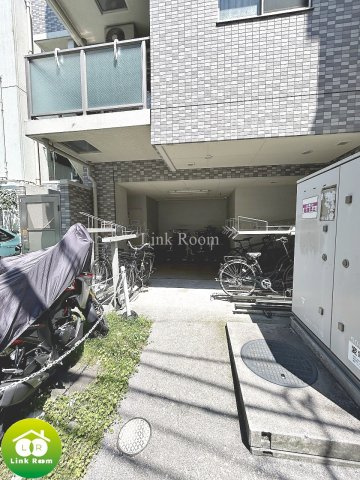 プレール・ドゥーク西大島駅前のその他