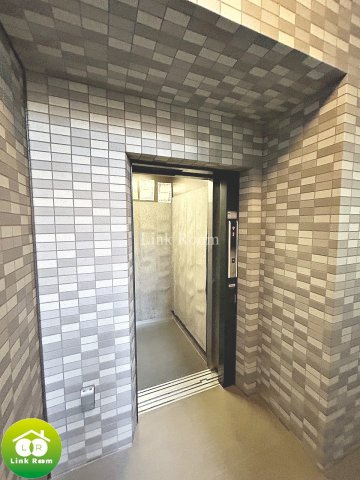 プレール・ドゥーク西大島駅前のその他