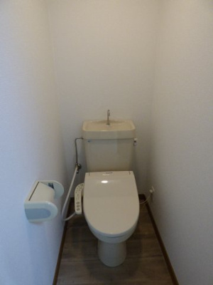 【トイレ】 | 竹田ビル | ※掲載画像は同タイプの別室内画像のためイメージとしてご参照ください。