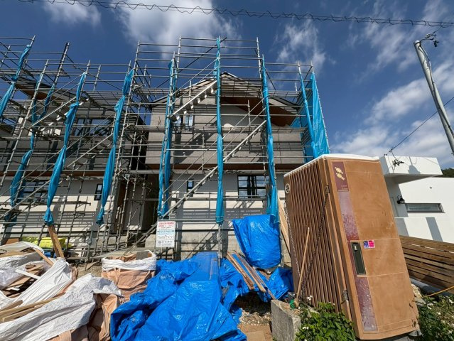 ♪♪豊見城市名嘉地（全3棟）の前面道路含む現地写真